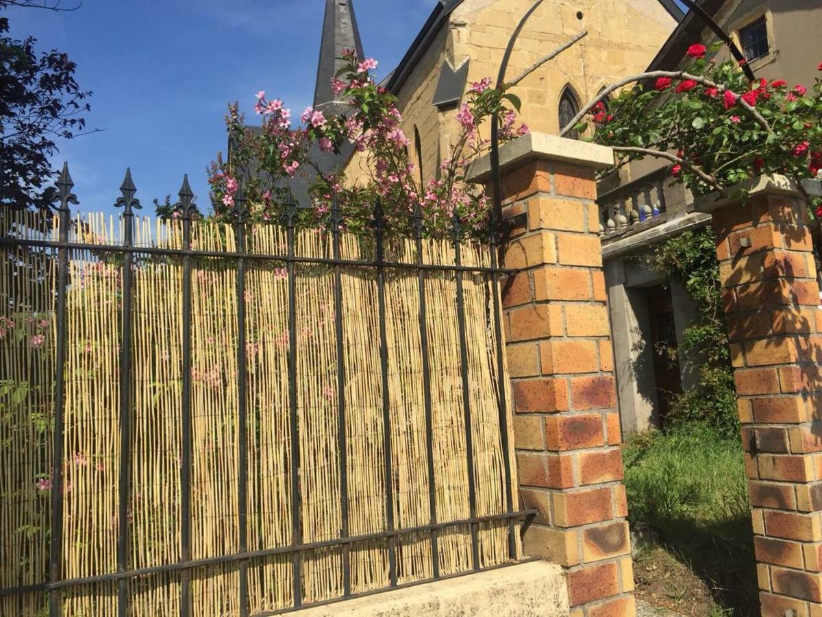Gîte 100m2, jardin privé, 3 chambres à Mondelange Exterior foto
