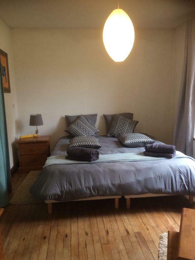 Gîte 100m2, jardin privé, 3 chambres à Mondelange Exterior foto
